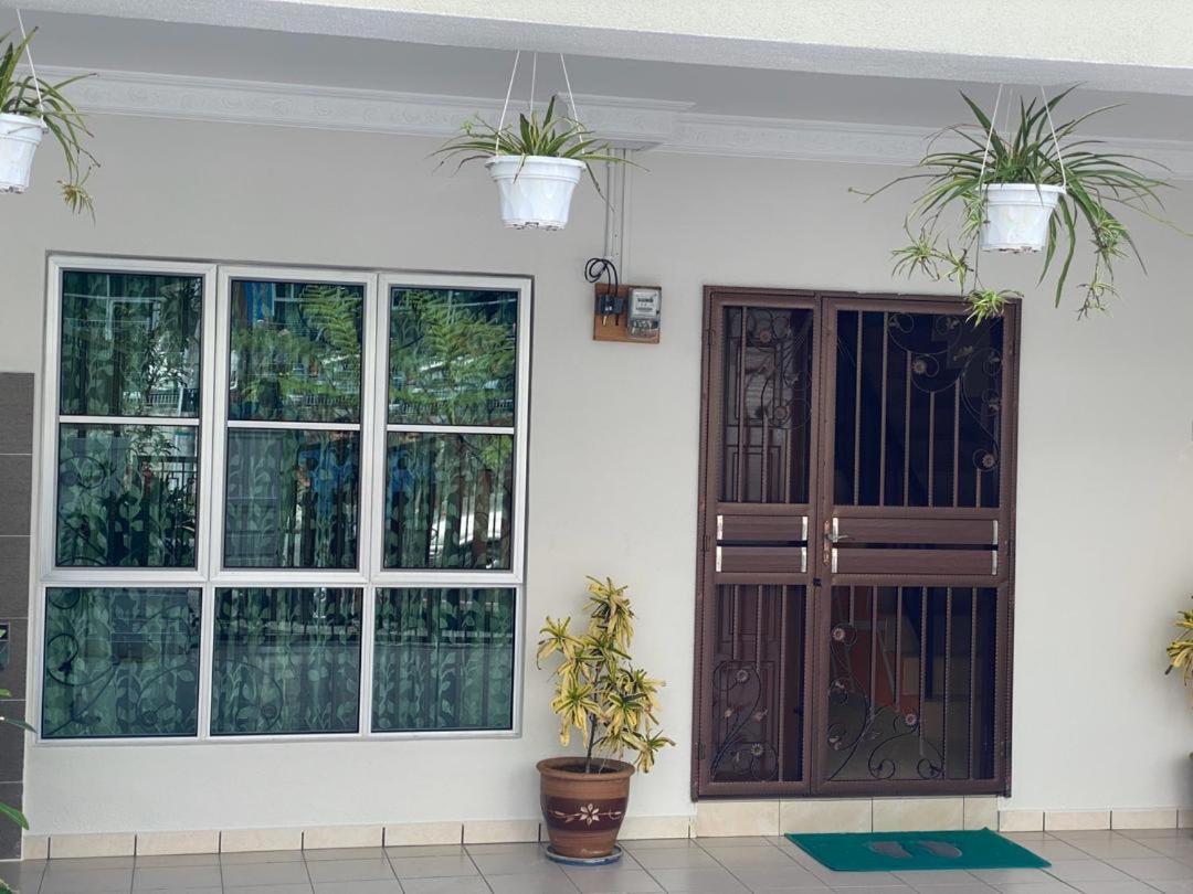 Hillview Homestay Танах-Рата Екстер'єр фото